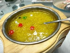 -三江源美食城