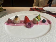 -塞纳河法国餐厅(唐延路店)