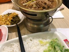 金针肥牛饭-南城香·饭香串香馄饨香(青年路店)