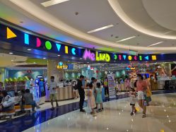 -MELAND(郑州万象城店)