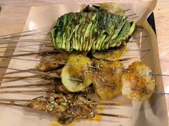 -郑记•不夜城烧烤•龙虾•虾蟹(黄鹤楼店)