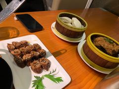 -莲餐厅·湖北菜·潜江小龙虾店(愚园路店)