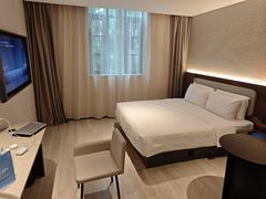 -成都东郊记忆理工大学轻居酒店