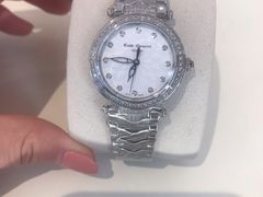 -亨吉利世界名表中心(华润万象城店)