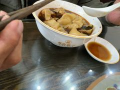 -笑来喜馄饨小笼工坊(通扬路店)