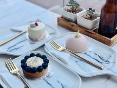 -UNI UNI(环亚凯瑟琳店)