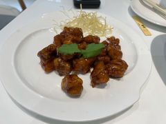 酸甜咕噜猪颈肉-至潮餐厅精致粤菜·活鲈鱼·走地鸡(珠江新城店)