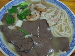 -锦泓老字号猪脏粉(东联大厦店)