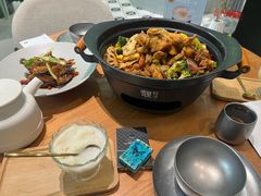 -靓蛙馆
