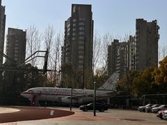 -上海市浦东外事服务学校