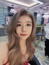 -AKOZO Beauty Salon