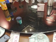 -川流不息·地道川菜·小龙虾(新松江路店)