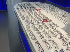-优购镜仓(六角广场店)