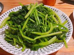 孜然菠菜-塔哈尔·新疆盛宴(城西银泰店)