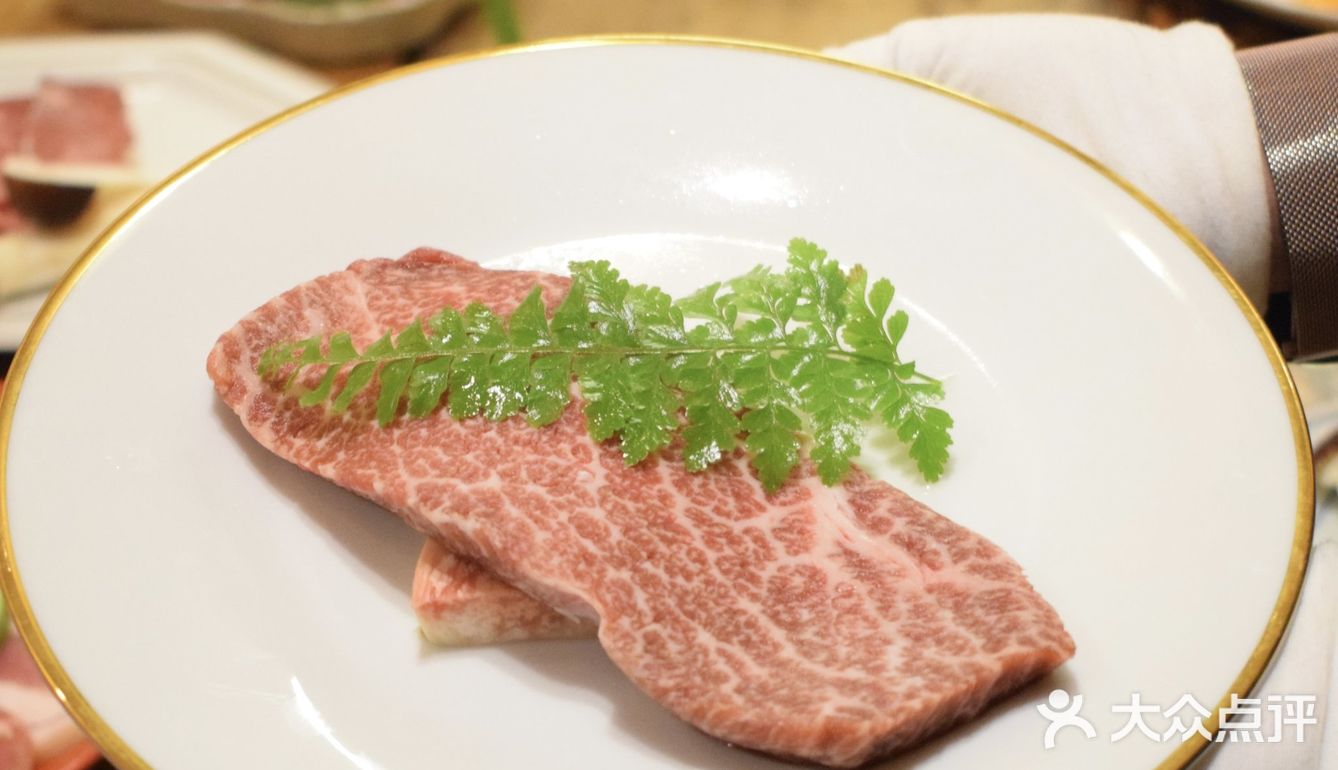 巷角亦作庭院料理，静静的我来了