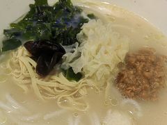 -灵芝妹子海鲜米线(凯德和平广场店)