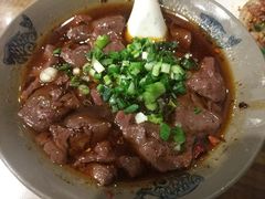 -杨三娘跷脚牛肉(羊子山西路店)