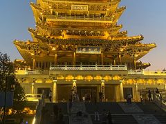 -鹊华居·地道鲁菜·海鲜·融合味(大明湖店)