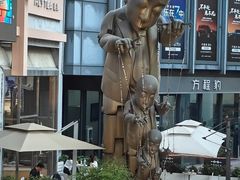 -华熙生物·润百颜ECM中心