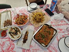 -老班长·小龙虾·鲜货烧烤大排档(金街美地店)
