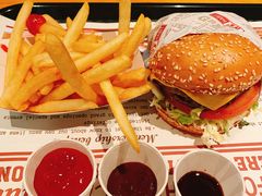 -The Habit Burger Grill 哈比特汉堡(复兴soho店)