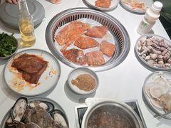 -欢乐牧场·海鲜烧烤涮自助餐(蚌山万达店)