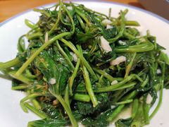 -胡胖子专业长沙菜(衡山路店)