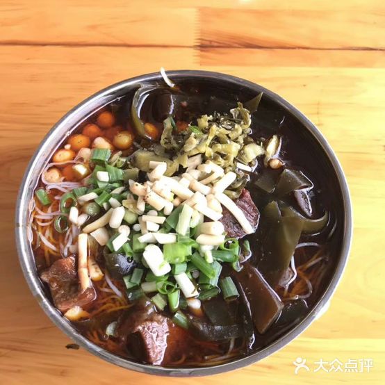 胖哥鲜米粉