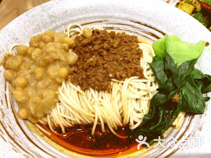 孟非的小面(中央商场店)豌杂面图片 - 第1张