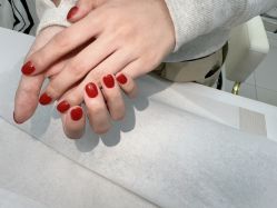 -赢韵美甲美睫瑞士净斑中心