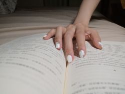 -美斯洛美甲美睫连锁店