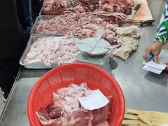 -标记美食新鲜猪杂(兴南大道店)