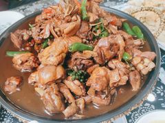 -八两八金·莱芜特色炒鸡(市南漳浦路店)