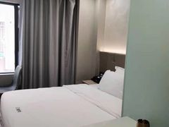 -海悦酒店(白石洲地铁站世界之窗店)