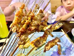 -撸啊撸铁签小肉(车站南路店)