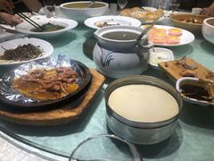 -聚宾楼·烤鸭·家宴(科技三路店)