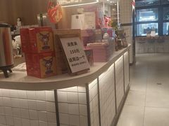 -必胜客(大宁路店)