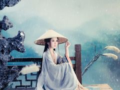 -九月鹰飞汉服摄影工作室