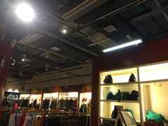 店内环境-POLO SPORT保罗运动系列(时代城市奥特莱斯杨树浦路店)