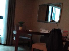 -扬子岛酒店(重庆洪崖洞解放碑店)