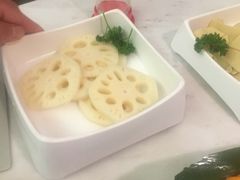 -左庭右院鲜牛肉火锅(浦江欢乐颂店)