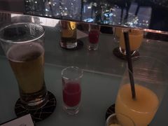 -OZONE 顶楼酒吧(香港丽思卡尔顿酒店)
