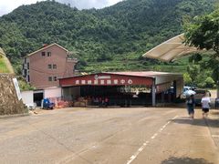 门面-虎啸峡漂流