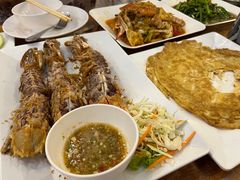 -两兄弟Song Pee Nong(2号店)