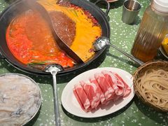 -五里关火锅(上海鑫耀·光环Live店)