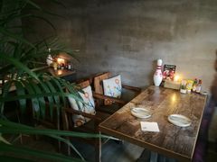 -HIGH FIVE哈福手工汉堡(桂林路店)