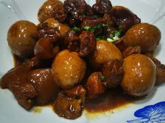 卤蛋红烧肉-董厨煨汤馆(车站路店)