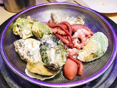 生蚝-船梆煮•蒸汽海鲜·炉火烤肉(五四广场店)