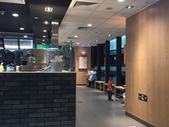 -麦当劳(三亚凤凰机场店)