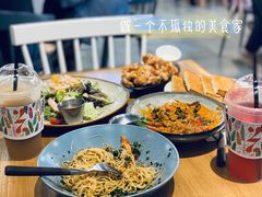 -HELLO 27 意面·沙拉·帕尼尼